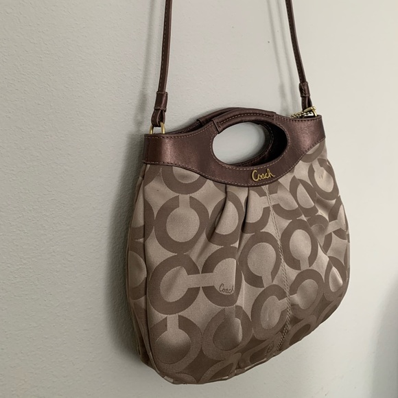 Coach crossbody bag - Picture 2 of 4